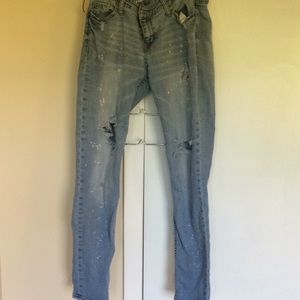 Never worn (designed to have paint wash)